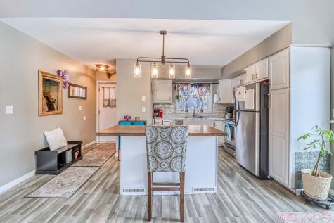 622 12th Avenue E West Fargo ND 58078