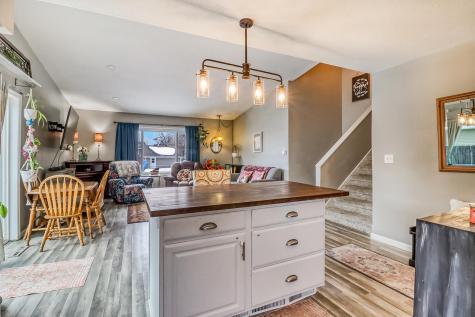 622 12th Avenue E West Fargo ND 58078