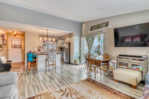 622 12th Avenue E West Fargo ND 58078