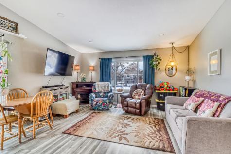 622 12th Avenue E West Fargo ND 58078