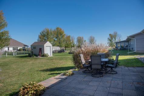 706 3rd Avenue NE Hillsboro ND 58045