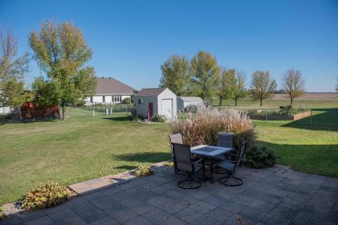 706 3rd Avenue NE Hillsboro ND 58045