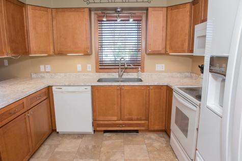 706 3rd Avenue NE Hillsboro ND 58045