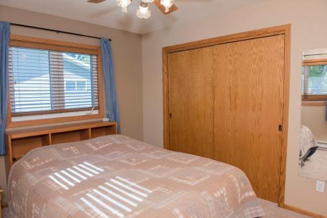 706 3rd Avenue NE Hillsboro ND 58045