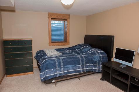 706 3rd Avenue NE Hillsboro ND 58045