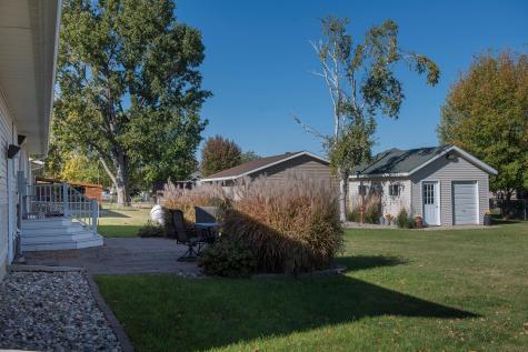 706 3rd Avenue NE Hillsboro ND 58045