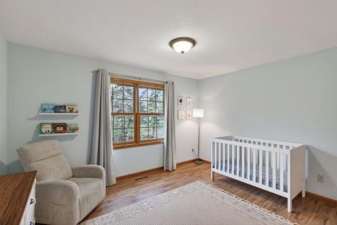 14722 Oak Run Lane Burnsville MN 55306
