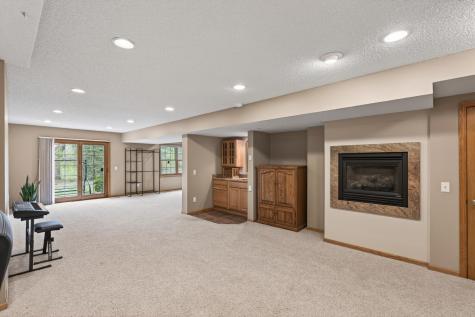 14722 Oak Run Lane Burnsville MN 55306