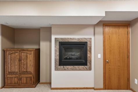 14722 Oak Run Lane Burnsville MN 55306