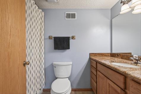 14722 Oak Run Lane Burnsville MN 55306