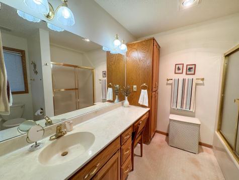 2206 Arrowwood Court Fergus Falls MN 56537