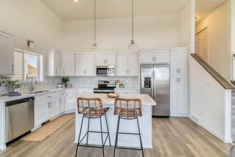 6827 30th Street S Fargo ND 58104