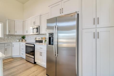 6827 30th Street S Fargo ND 58104