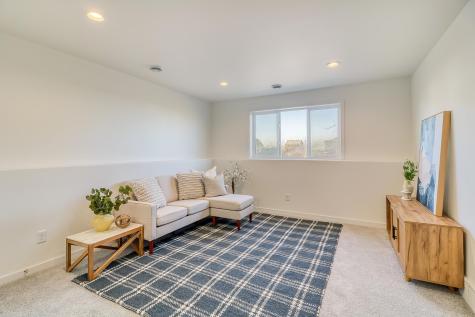 6827 30th Street S Fargo ND 58104