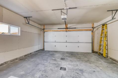 6827 30th Street S Fargo ND 58104