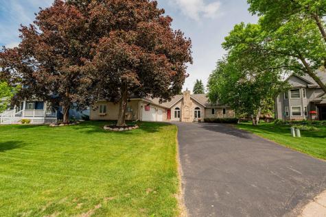 9343 Hillside Trail S Cottage Grove MN 55016