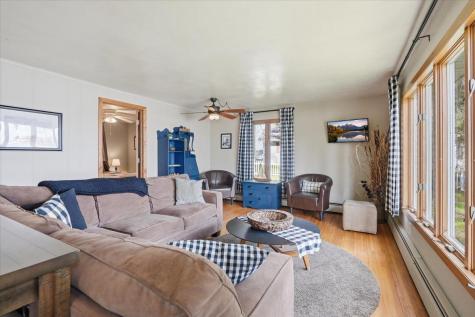 250 Magnor Lake Court Clayton WI 54004