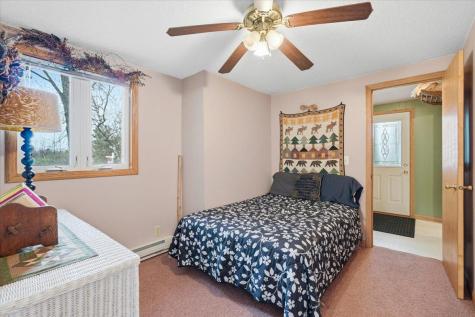 250 Magnor Lake Court Clayton WI 54004