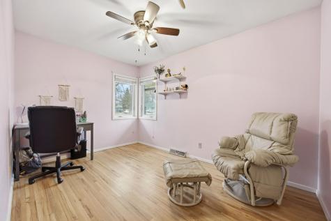 77 18th Avenue N Fargo ND 58102