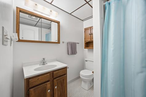 77 18th Avenue N Fargo ND 58102