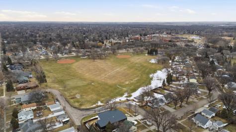 77 18th Avenue N Fargo ND 58102