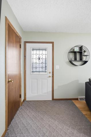 77 18th Avenue N Fargo ND 58102