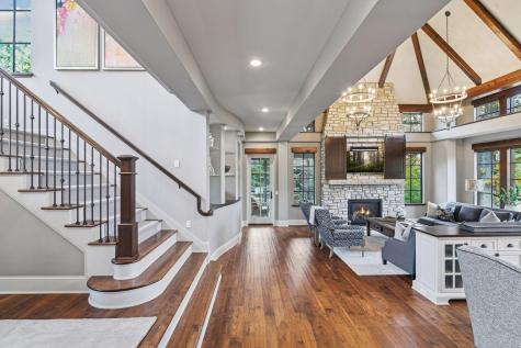 425 Carpenters Point Wayzata MN 55391