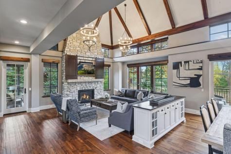 425 Carpenters Point Wayzata MN 55391