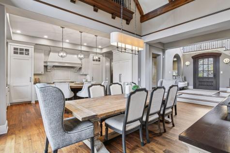 425 Carpenters Point Wayzata MN 55391