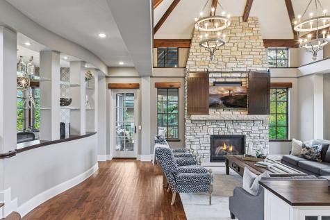425 Carpenters Point Wayzata MN 55391