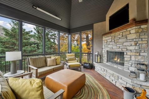 425 Carpenters Point Wayzata MN 55391