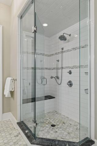 425 Carpenters Point Wayzata MN 55391