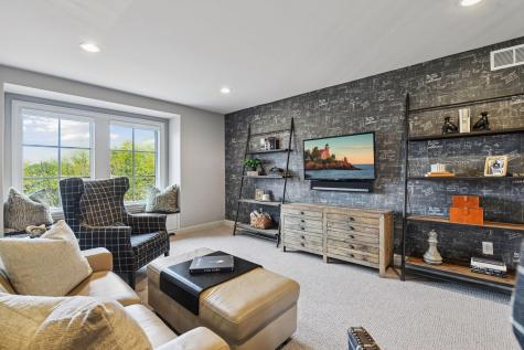 425 Carpenters Point Wayzata MN 55391