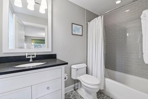425 Carpenters Point Wayzata MN 55391
