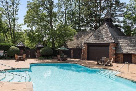425 Carpenters Point Wayzata MN 55391