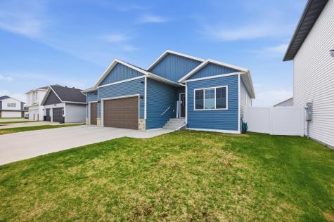 7238 27th Street S Fargo ND 58104