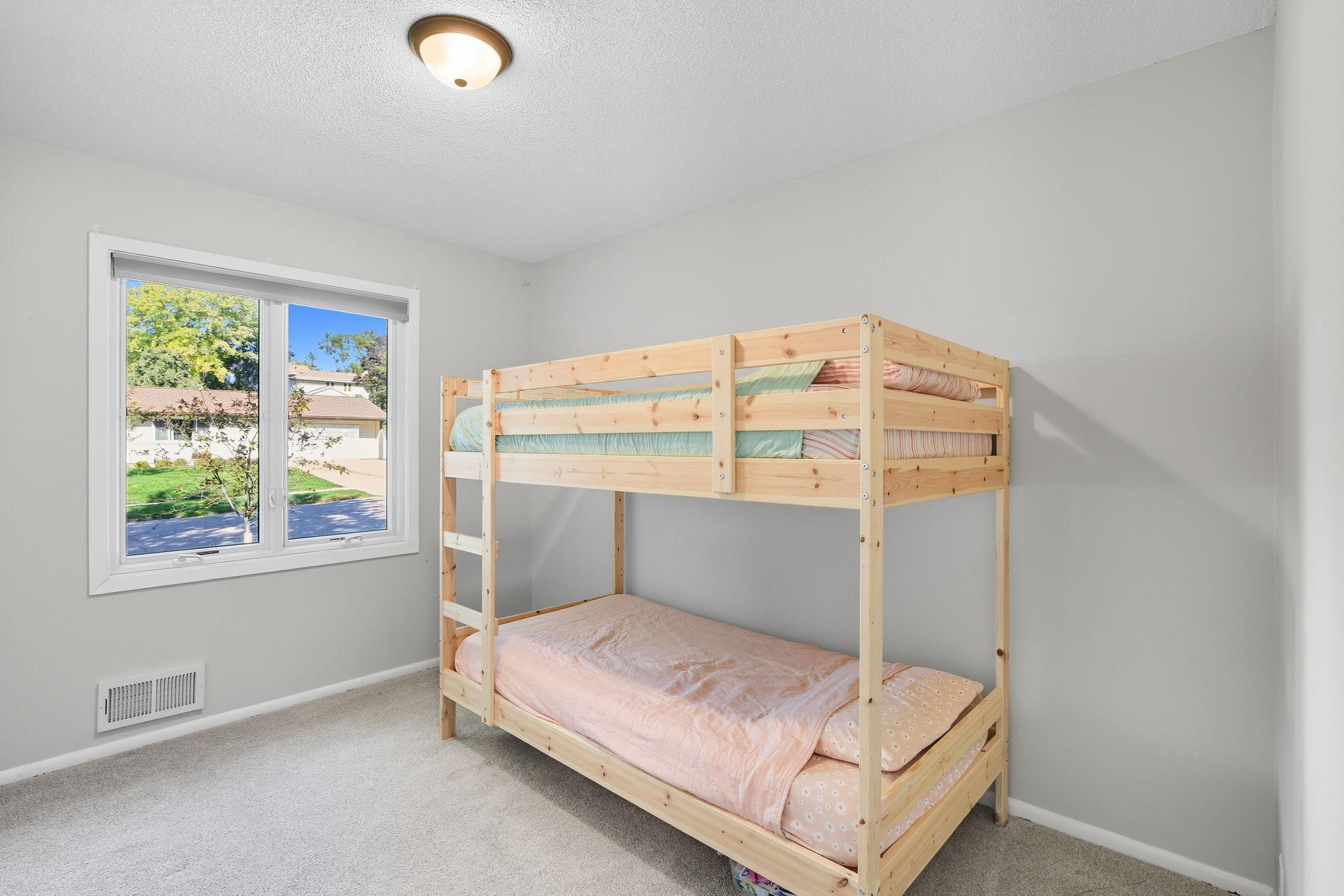 13780 Hanover Way Apple Valley MN 55124