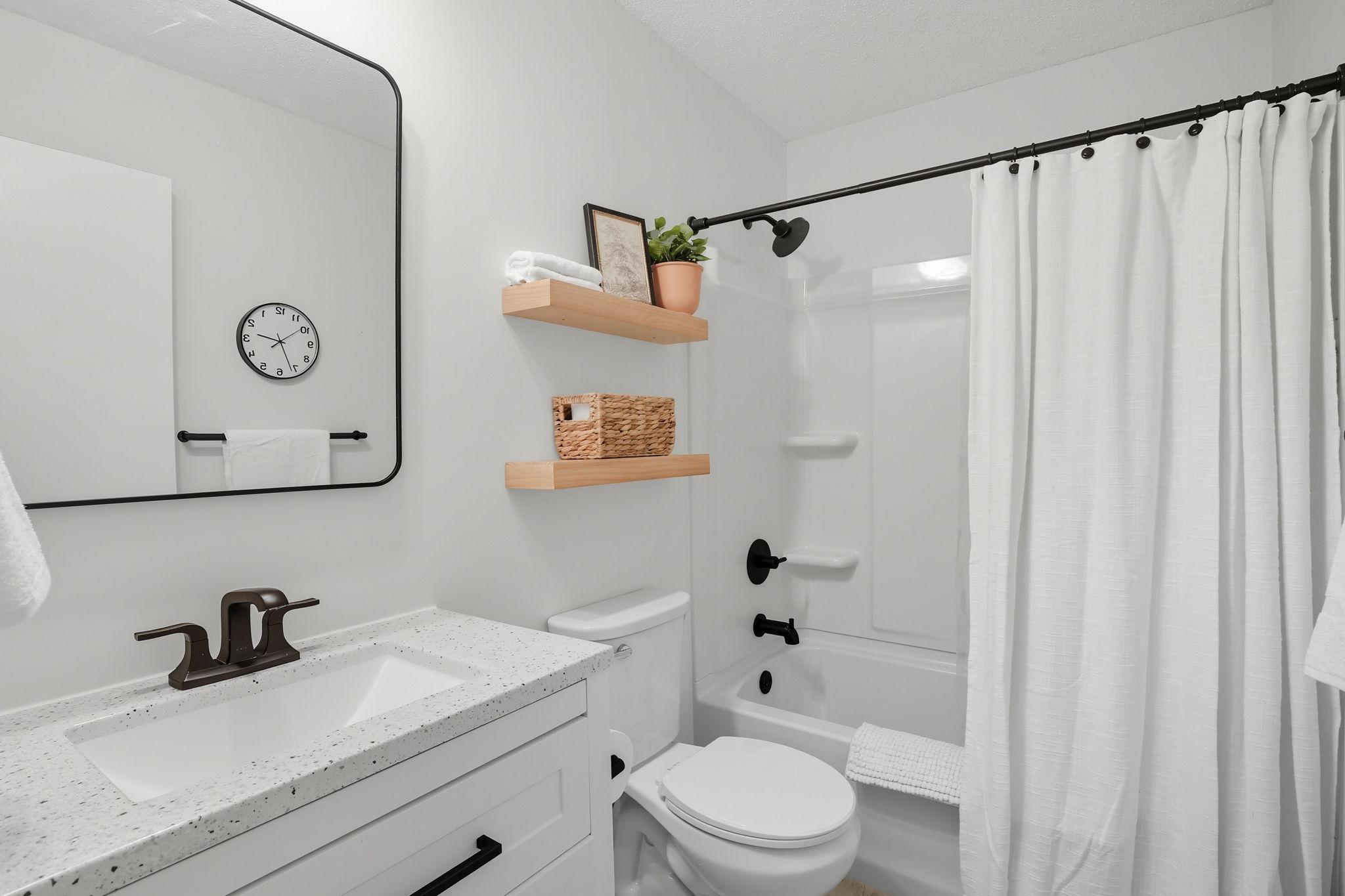 13780 Hanover Way Apple Valley MN 55124