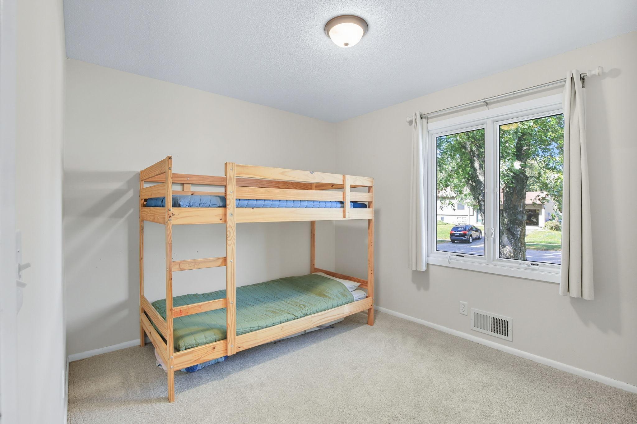 13780 Hanover Way Apple Valley MN 55124