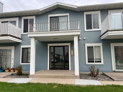 3327 15th Avenue S Fargo ND 58103