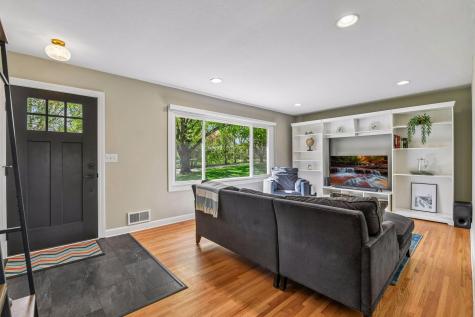 3825 Saratoga Lane N Plymouth MN 55441