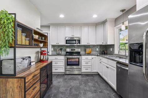 3825 Saratoga Lane N Plymouth MN 55441