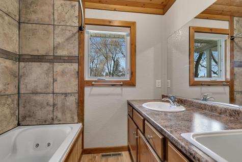 816 35th Avenue N Saint Cloud MN 56303