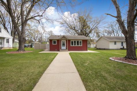 816 35th Avenue N Saint Cloud MN 56303