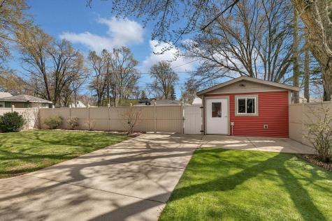 816 35th Avenue N Saint Cloud MN 56303