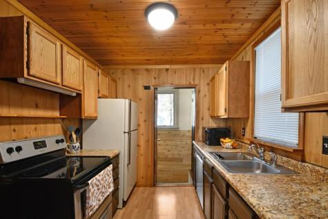 1127 8th Avenue S Fargo ND 58103