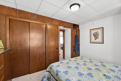 1127 8th Avenue S Fargo ND 58103