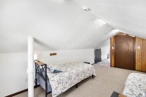 1127 8th Avenue S Fargo ND 58103