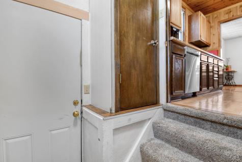 1127 8th Avenue S Fargo ND 58103