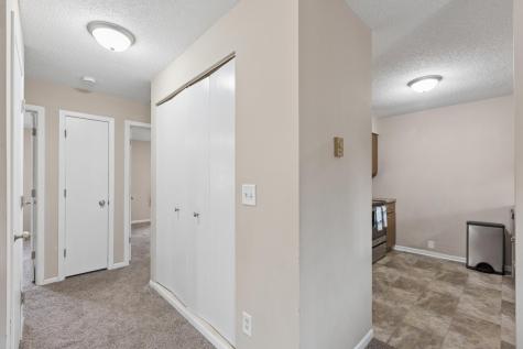 3 Somerset Drive Waconia MN 55387
